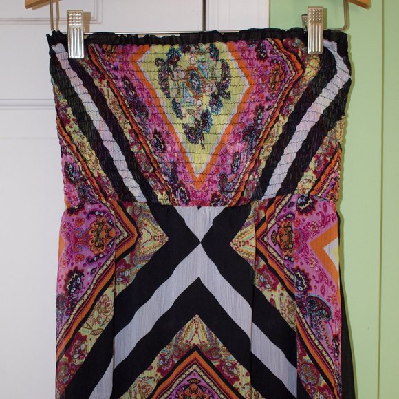 Macy's American Rag Maxi Dress. Size Small. - Picture 4 of 5